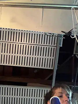 Snapshot of silentasachurchmouse chatting on December 16, 6:29 am silentasachurchmouse online show from December 16, 6:29 am