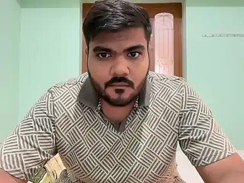 Snapshot of Romeo_Sam2 chatting on November 21, 6:12 am Romeo Sam2 online show from November 21, 6:12 am