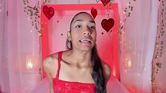 AnahiCollins online show from February 15, 1:20 pm