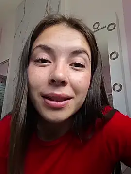 EmmaValencia  online show from March 11, 8:15 pm