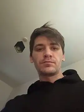 Snapshot of UnitedMap1 chatting on December 13, 7:53 pm UnitedMap1 online show from December 13, 7:53 pm