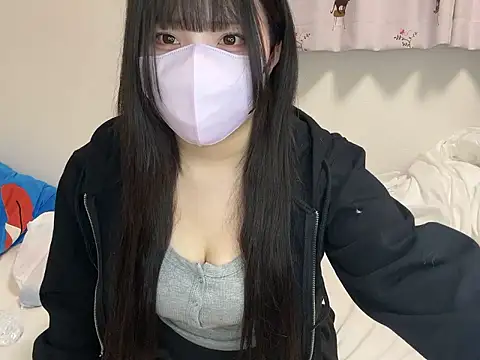 Snapshot of YUKINA_00 chatting on November 13, 12:15 pm YUKINA 00 online show from November 13, 12:15 pm