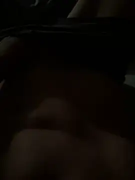 heet1998 online show from November 19, 9:15 pm