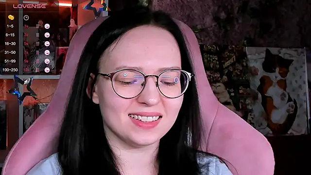 Snapshot of power_robynn chatting on June 7, 12:20 pm power robynn online show from June 7, 12:20 pm