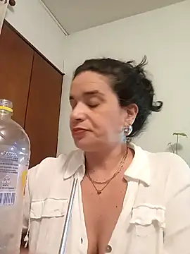Snapshot of MoritaSalvaj chatting on October 5, 2:32 am MoritaSalvaj online show from October 5, 2:32 am