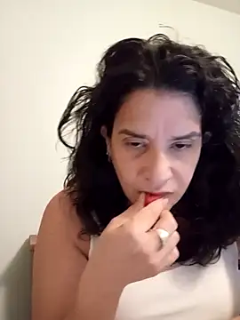 Snapshot of MoritaSalvaj chatting on October 18, 10:43 pm MoritaSalvaj online show from October 18, 10:43 pm