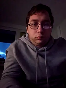 Snapshot of stivi2526 chatting on October 4, 5:11 pm stivi2526 online show from October 4, 5:11 pm