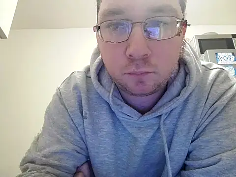 Snapshot of stivi2526 chatting on November 23, 6:19 pm stivi2526 online show from November 23, 6:19 pm