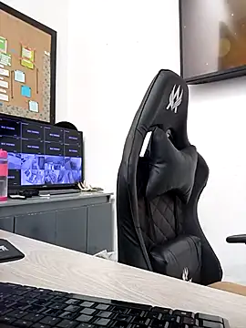 Snapshot of rojita-rojita chatting on October 29, 12:51 pm rojita-rojita online show from October 29, 12:51 pm