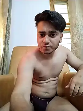 Snapshot of Aman4321ammu chatting on October 13, 2:11 am Aman4321ammu online show from October 13, 2:11 am