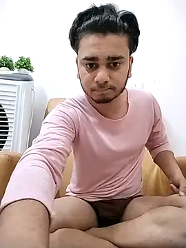 Snapshot of Aman4321ammu chatting on October 29, 2:47 am Aman4321ammu online show from October 29, 2:47 am