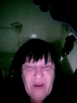 Apeesynka55211 online show from December 4, 9:07 am