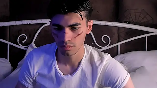 Snapshot of JaremyHarris chatting on October 31, 4:08 pm JaremyHarris online show from October 31, 4:08 pm