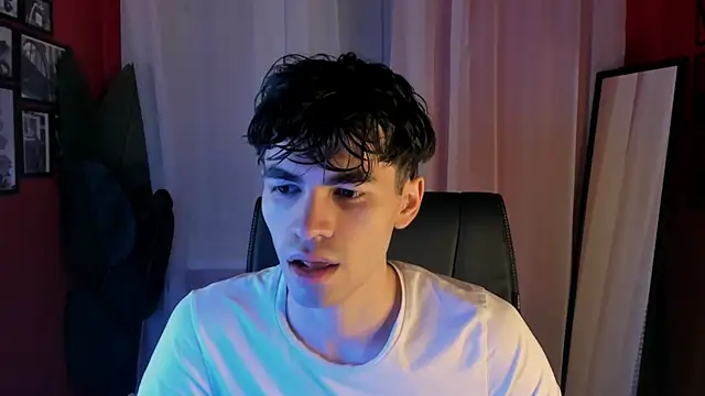 Snapshot of JaremyHarris chatting on November 21, 8:40 pm JaremyHarris online show from November 21, 8:40 pm