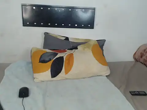 Black-RoseX online show from November 15, 8:44 am