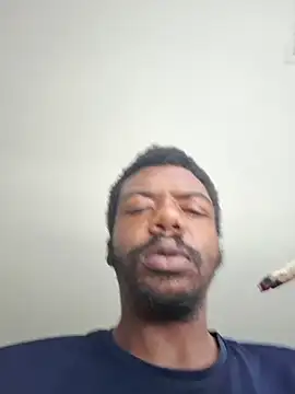 Snapshot of MrBigDickShow chatting on September 30, 1:38 pm MrBigDickShow online show from September 30, 1:38 pm