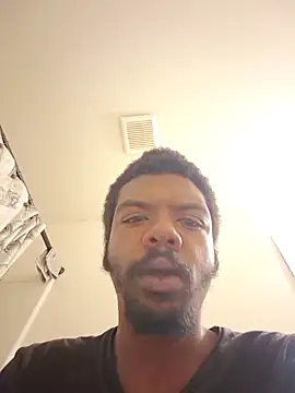 Snapshot of MrBigDickShow chatting on October 11, 9:52 am MrBigDickShow online show from October 11, 9:52 am