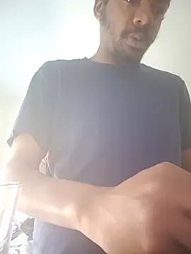 Snapshot of MrBigDickShow chatting on March 9, 2:21 pm MrBigDickShow online show from March 9, 2:21 pm