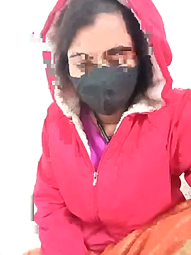 Snapshot of Pihu-56 chatting on December 18, 4:07 am Pihu-56 online show from December 18, 4:07 am