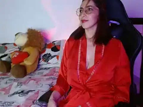 Angel blackhot online show from October 26, 12:05 am