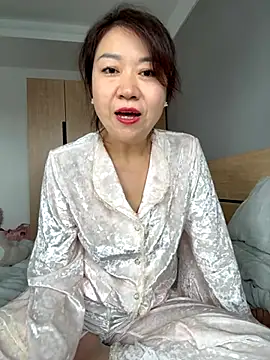 Snapshot of siru-love chatting on October 8, 7:28 am siru-love online show from October 8, 7:28 am
