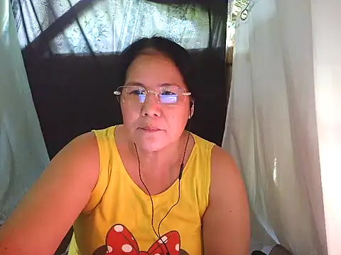milagrose rose online show from May 26, 3:35 am
