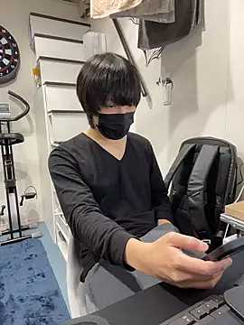 Snapshot of mikan_kun_st chatting on November 21, 12:32 am mikan kun st online show from November 21, 12:32 am