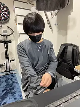 Snapshot of mikan_kun_st chatting on November 25, 12:43 am mikan kun st online show from November 25, 12:43 am