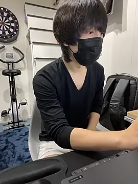 Snapshot of mikan_kun_st chatting on December 2, 11:23 pm mikan kun st online show from December 2, 11:23 pm