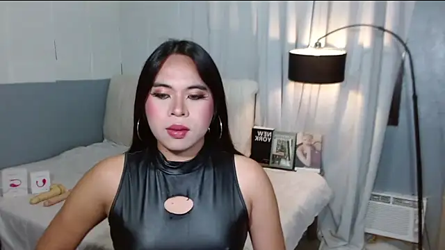 Snapshot of cathiana_lust chatting on October 8, 4:37 pm cathiana lust online show from October 8, 4:37 pm