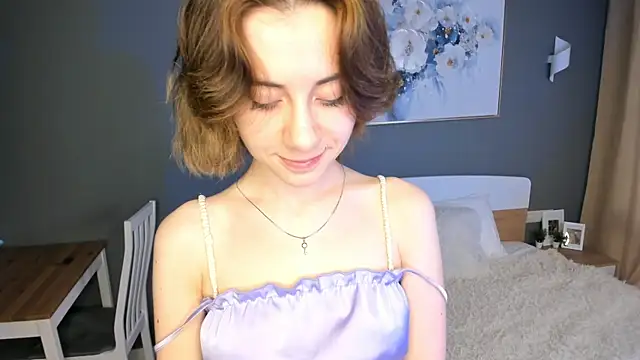 shyina meow online show from October 1, 1:39 pm