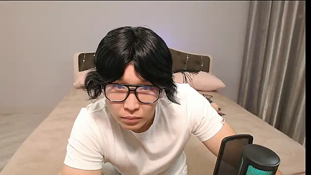 Snapshot of KaiChicken chatting on October 8, 9:56 pm KaiChicken online show from October 8, 9:56 pm