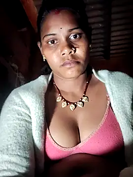 Snapshot of Katrina_kaif143 chatting on January 13, 8:19 am Katrina kaif143 online show from January 13, 8:19 am