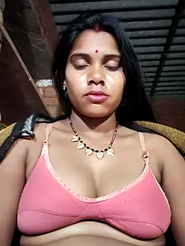 Snapshot of Katrina_kaif143 chatting on February 21, 10:44 pm Katrina kaif143 online show from February 21, 10:44 pm