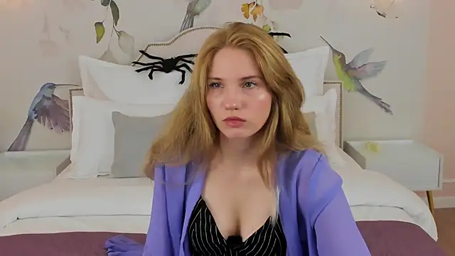 Snapshot of MelissaLiss chatting on October 22, 3:12 pm MelissaLiss online show from October 22, 3:12 pm