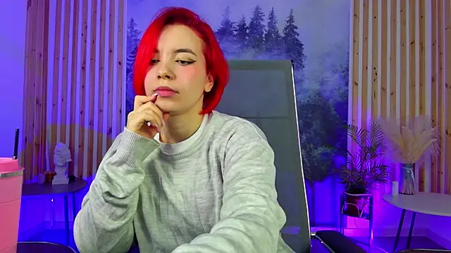 Snapshot of MarcelineChi chatting on November 25, 12:16 pm MarcelineChi online show from November 25, 12:16 pm