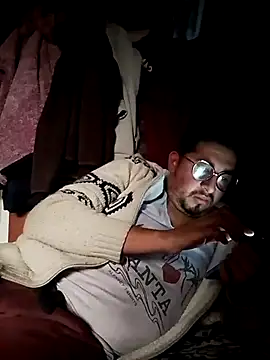 Snapshot of RAJV_ chatting on November 17, 8:36 pm RAJV online show from November 17, 8:36 pm