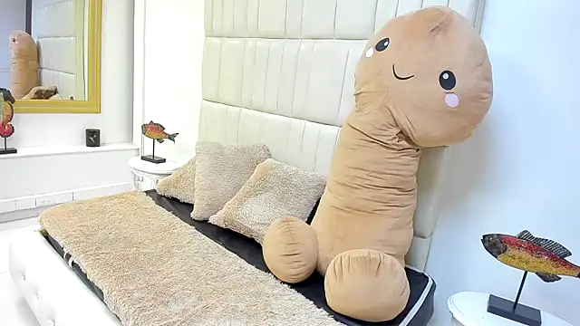 lola cook online show from December 3, 7:23 pm