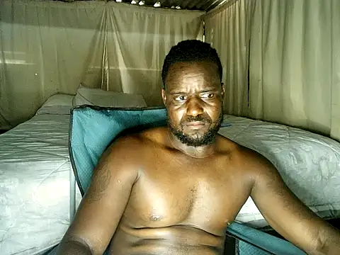 Snapshot of Funsexy702 chatting on October 29, 11:12 am Funsexy702 online show from October 29, 11:12 am