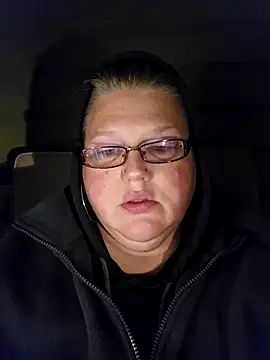 Snapshot of Budd_Bunney chatting on October 15, 3:28 am Budd Bunney online show from October 15, 3:28 am