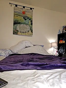 Snapshot of Budd_Bunney chatting on October 18, 7:42 am Budd Bunney online show from October 18, 7:42 am