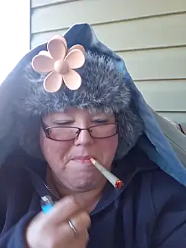 Snapshot of Budd_Bunney chatting on November 28, 2:53 pm Budd Bunney online show from November 28, 2:53 pm