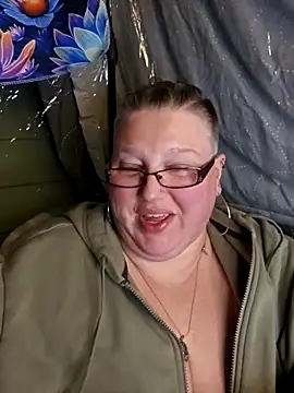 Snapshot of Budd_Bunney chatting on December 20, 12:51 am Budd Bunney online show from December 20, 12:51 am