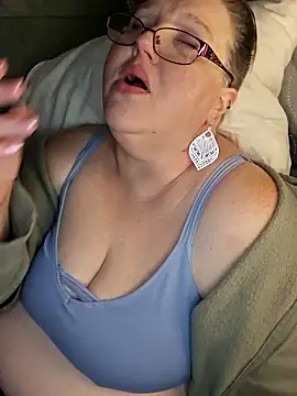 Snapshot of Budd_Bunney chatting on January 16, 2:48 am Budd Bunney online show from January 16, 2:48 am