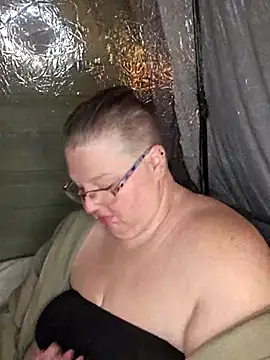 Snapshot of Budd_Bunney chatting on March 2, 2:47 am Budd Bunney online show from March 2, 2:47 am