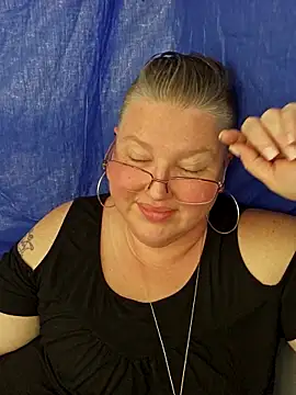 Snapshot of Budd_Bunney chatting on March 6, 10:06 pm Budd Bunney online show from March 6, 10:06 pm