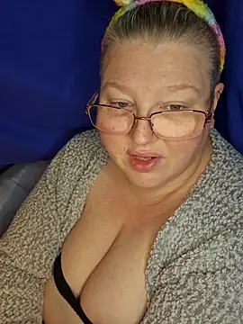 Snapshot of Budd_Bunney chatting on March 10, 4:06 am Budd Bunney online show from March 10, 4:06 am