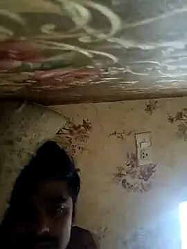 puneriboy32 online show from November 17, 2:28 am