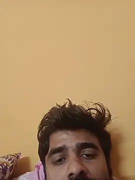 puneriboy32 online show from December 2, 7:03 am