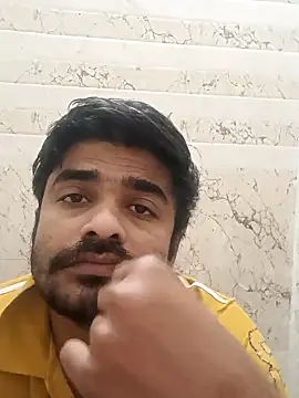 puneriboy32 online show from December 5, 3:04 am